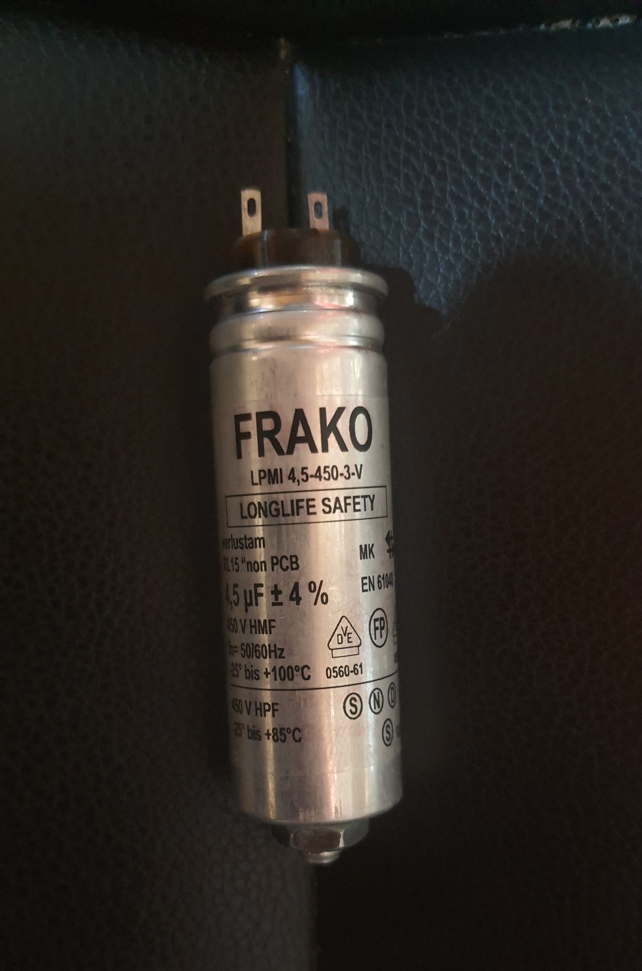 خازن  4/5uf-450v فیشی فلزی فراکو آلمان